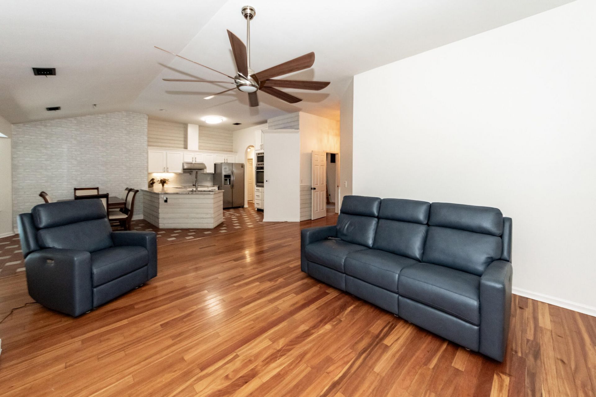 5346 Greggs Landing Photo 9