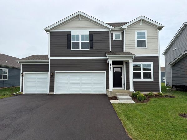 7658 W 106th Place , Crown Point, IN 46307