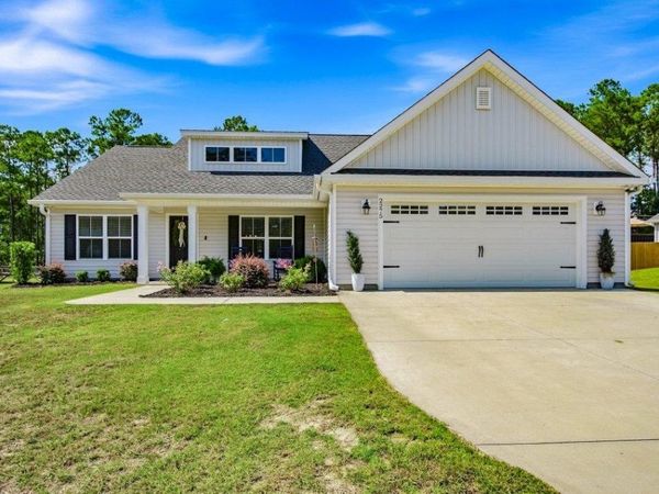 2275 Vaught Rd. , Galivants Ferry, SC 29544