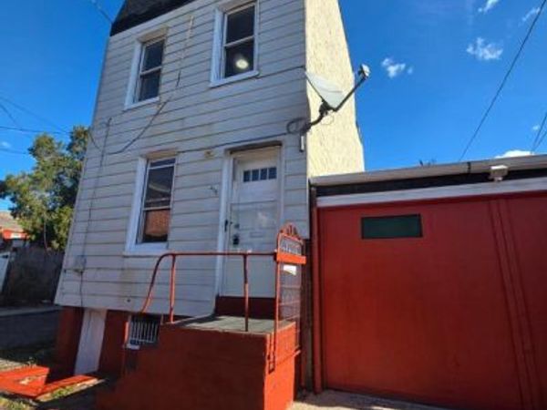 419 BELL ALLEY , READING, PA 19602