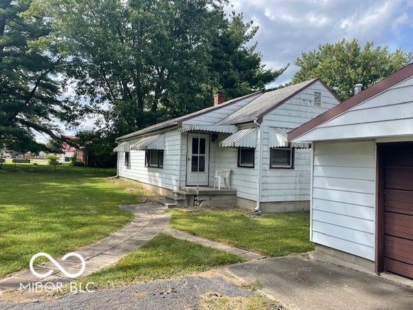 9066 E County Road 100 N, Avon, IN 46123