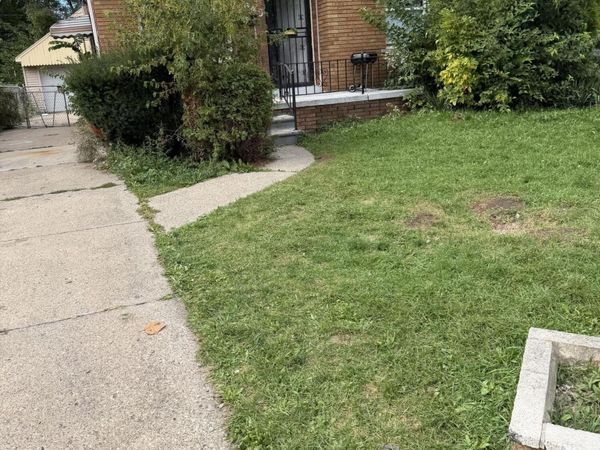 12645 Duchess Street, Detroit, MI 48224