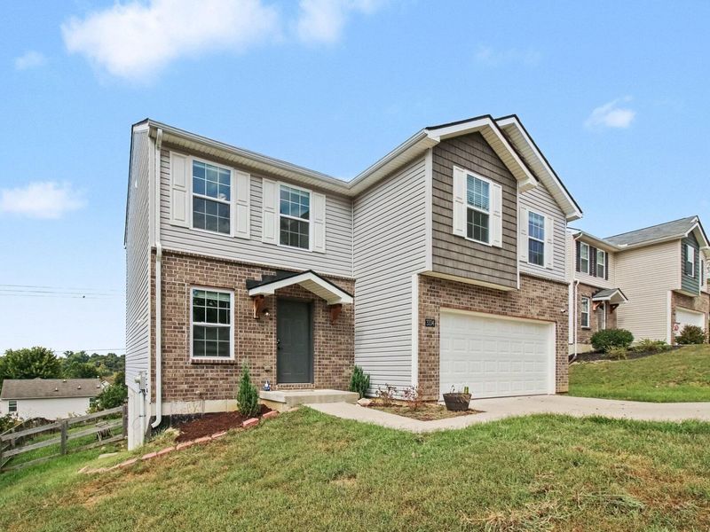 3334 Falling Brook Way, Burlington, KY 41005 Photo 3
