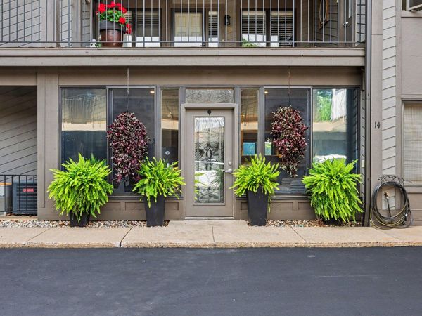 1 Hiawatha Cove Trail, Unit 14, Battle Creek, MI 49015