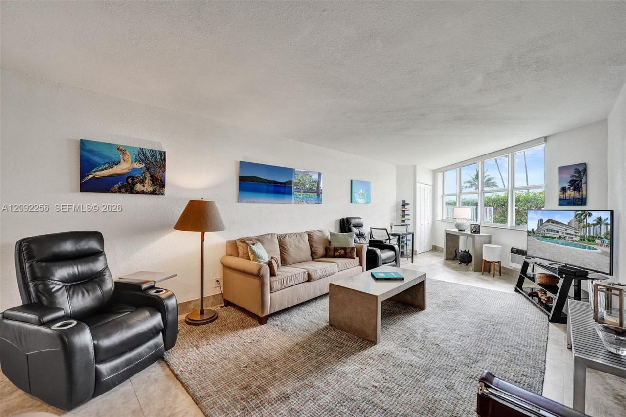 1936 S Ocean , Unit 20D, Hallandale Beach, FL 33009 Photo