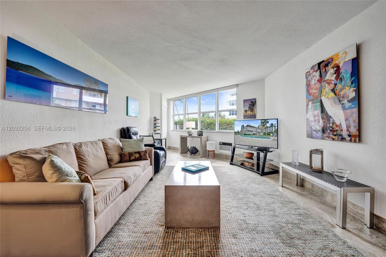 1936 S Ocean , Unit 20D, Hallandale Beach, FL 33009 Photo