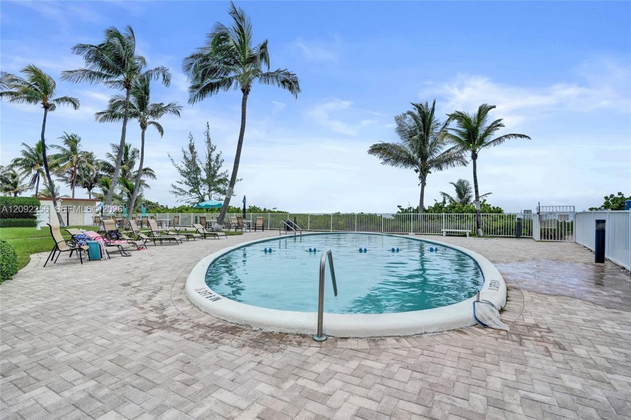 1936 S Ocean , Unit 20D, Hallandale Beach, FL 33009 Photo