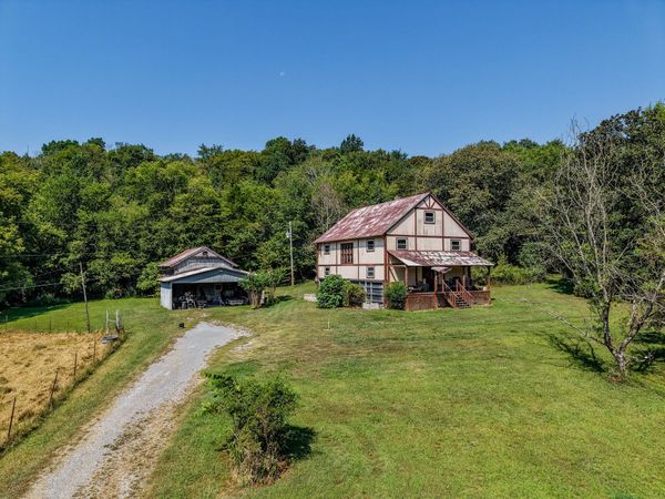 969 Old Elkton Pike , Fayetteville, TN 37334