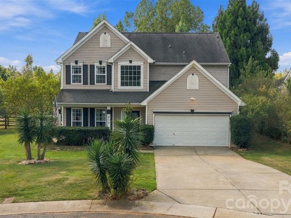 915 Rocky Meadows Lane, Concord, NC 28025