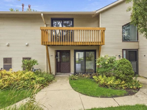 43 Constitution Court , Unit 43, Vernon Hills, IL 60061