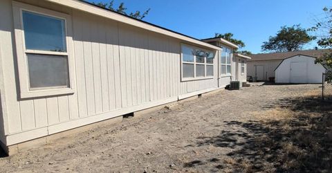 725 Fremont Street, Fernley, NV 89408 Photo