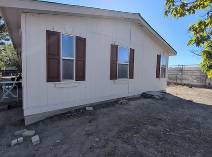725 Fremont Street, Fernley, NV 89408 Photo