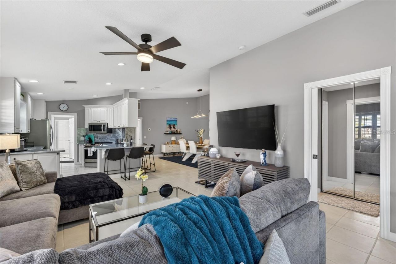 7526 Quinto Dr, Sarasota, FL 34238 Photo