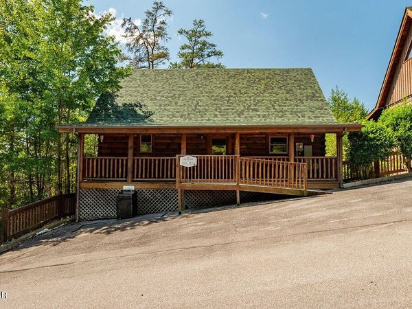 2040 Cougar Crossing Way , Unit SUGARSHACK, Sevierville, TN 37862