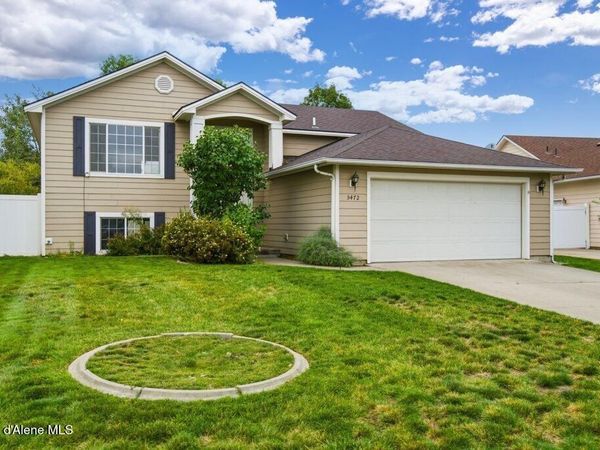 5472 W Citruswood Dr, Post Falls, ID 83854