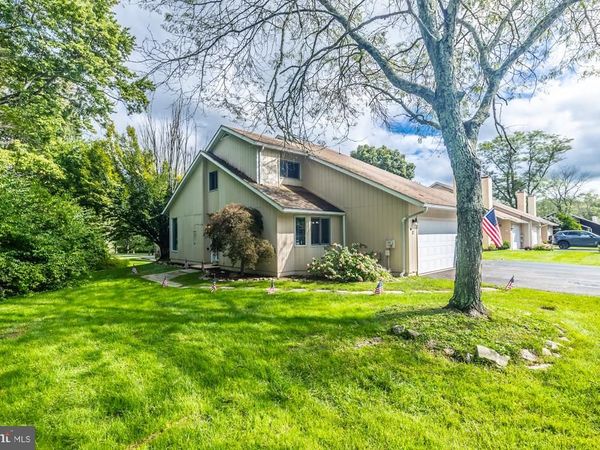 17 DELANCEY PLACE, DOWNINGTOWN, PA 19335