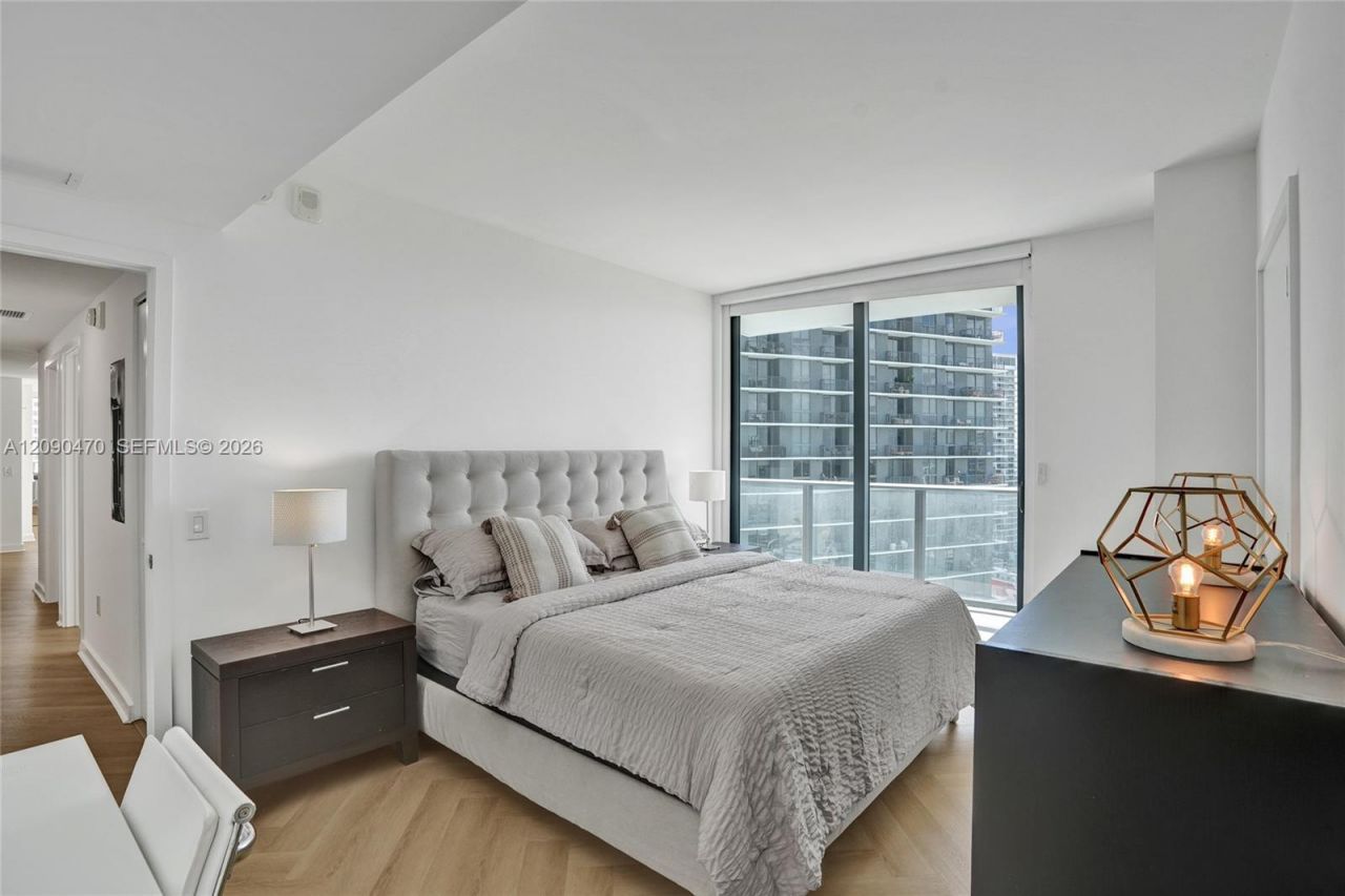 501 NE 31st St , Unit 2808, Miami, FL 33137 Photo