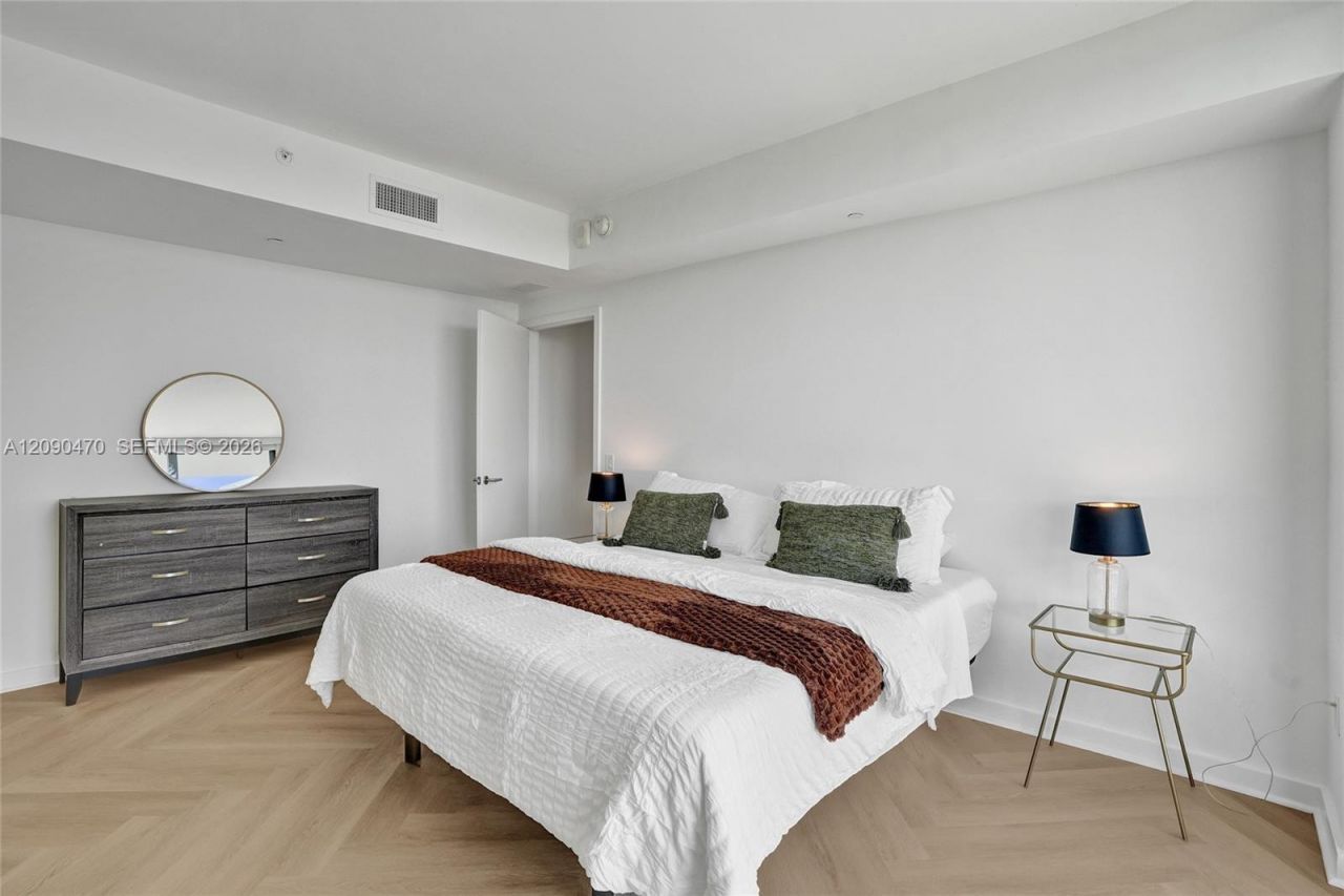 501 NE 31st St , Unit 2808, Miami, FL 33137 Photo