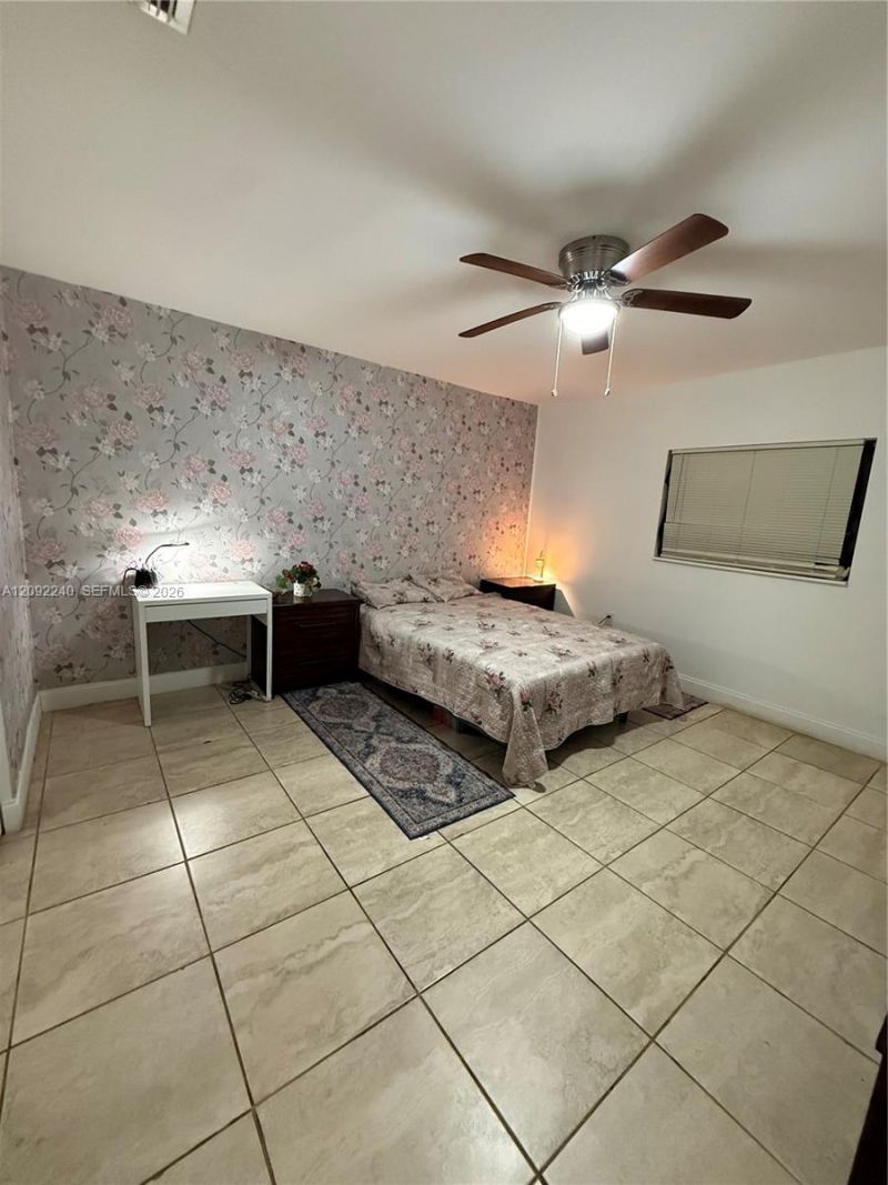 1114 NW 76th St , Miami, FL 33150 Photo