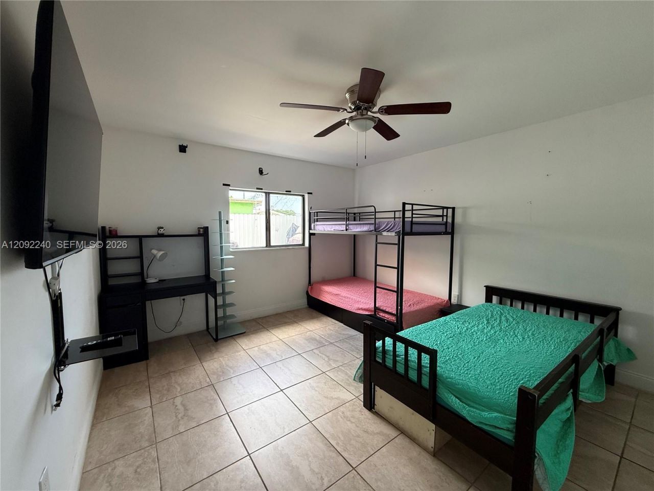 1114 NW 76th St , Miami, FL 33150 Photo