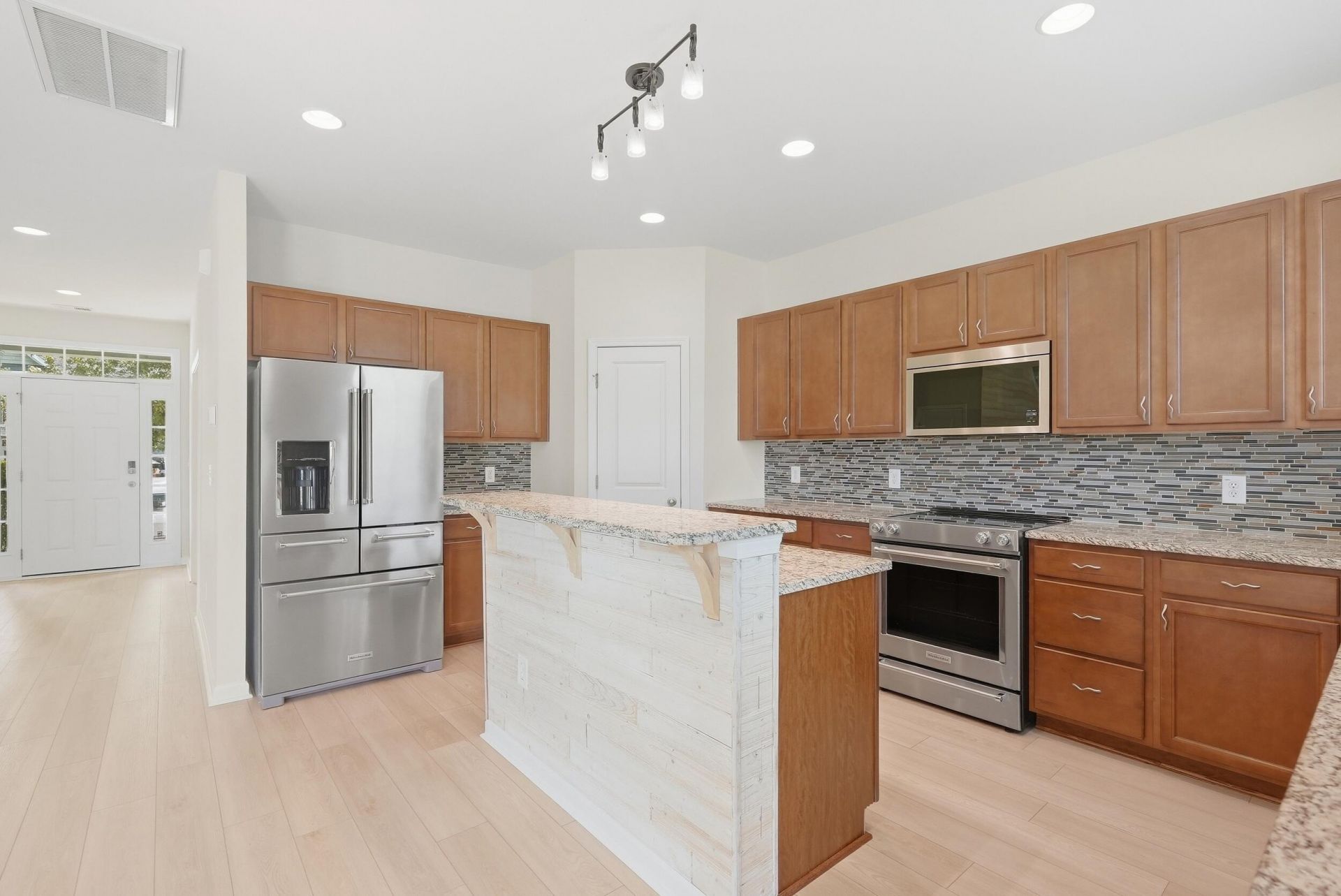 223 Donatella Drive Photo 15