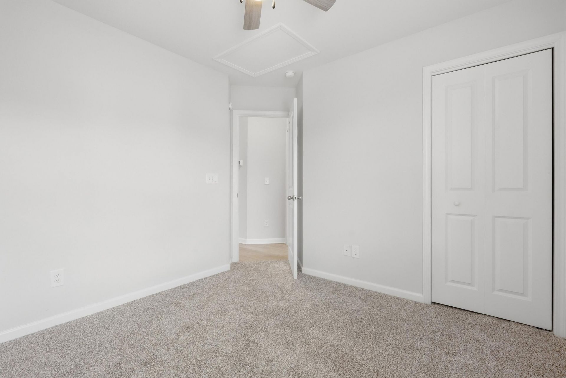 223 Donatella Drive Photo 24