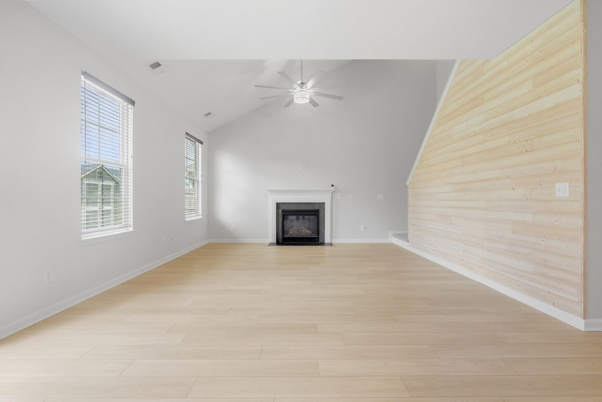 223 Donatella Drive Photo 8