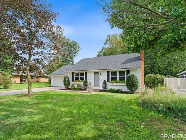 103 Birchwood Avenue, Holland, MI 49423