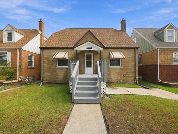 11025 S Avenue O , Chicago, IL 60617
