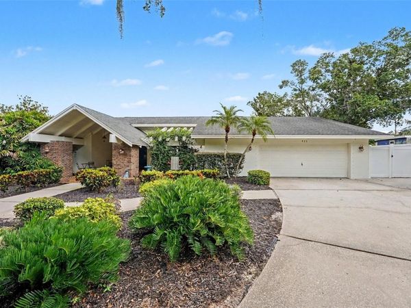 921 COLLEGE HILL DRIVE , CLEARWATER, FL 33765