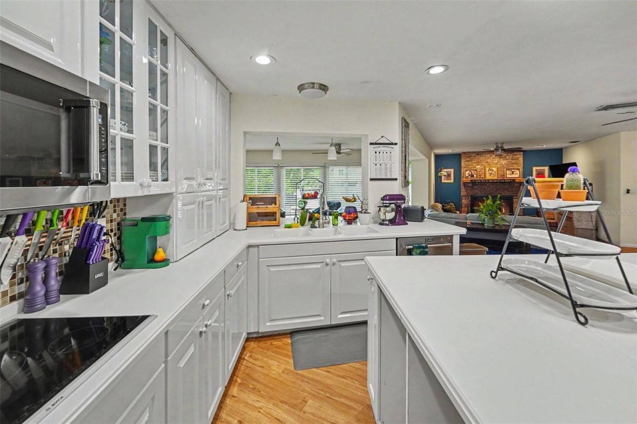 921 College Hill Drive, Clearwater, FL 33765 Photo