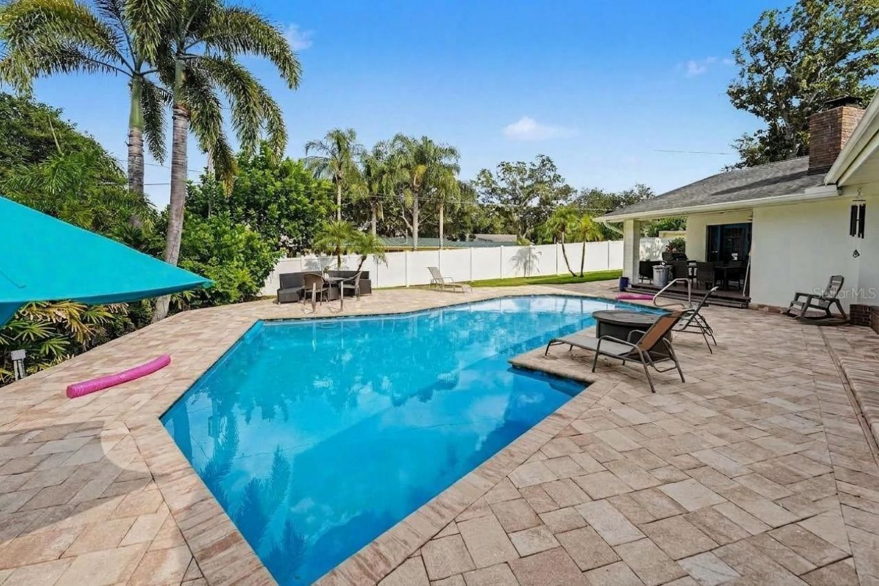 921 College Hill Drive, Clearwater, FL 33765 Photo