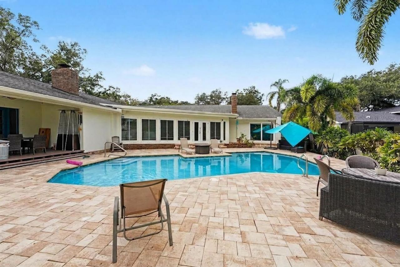 921 College Hill Drive, Clearwater, FL 33765 Photo