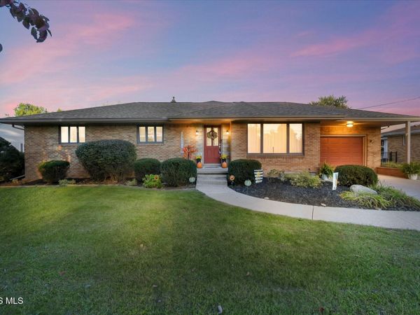 143 S Berlin Avenue, Oregon, OH 43616