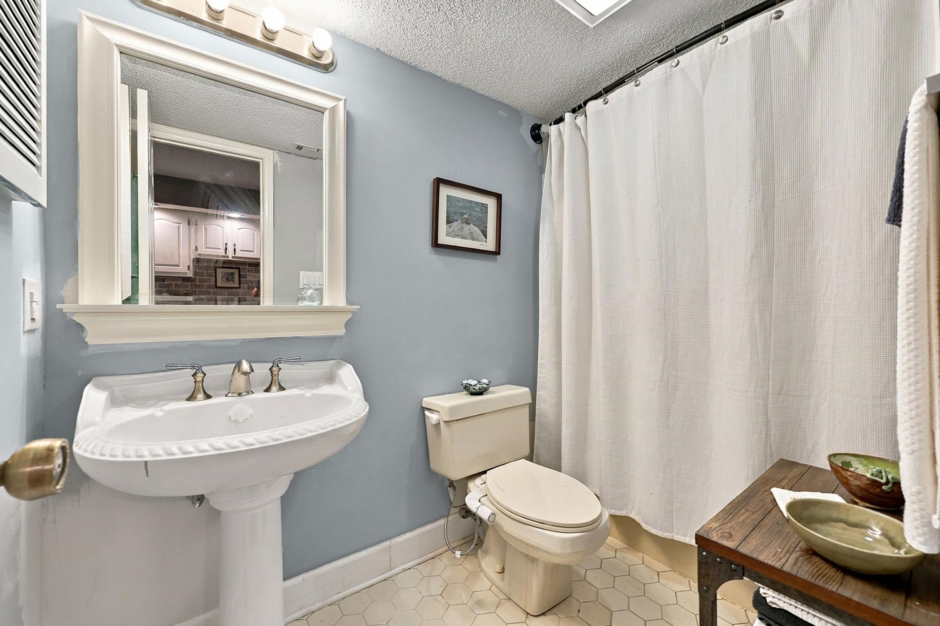 4202 Pinehurst Circle Photo 8