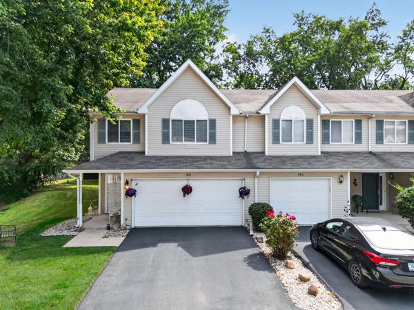 901 Beacon Drive , Hobart, IN 46342