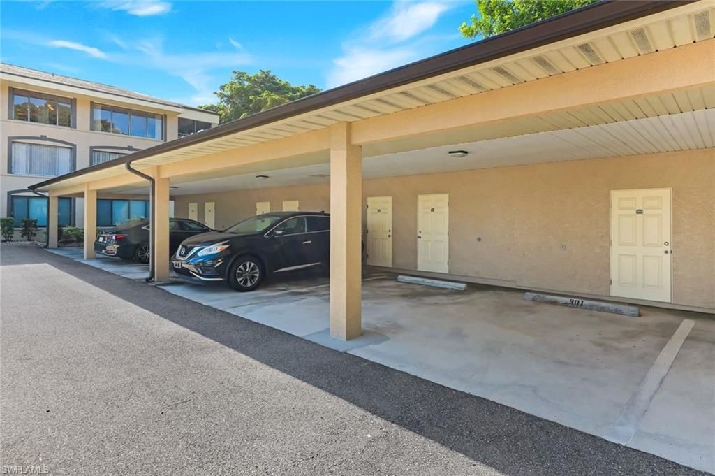 6258 Cougar Run, Unit 301, Fort Myers, FL 33908 Photo