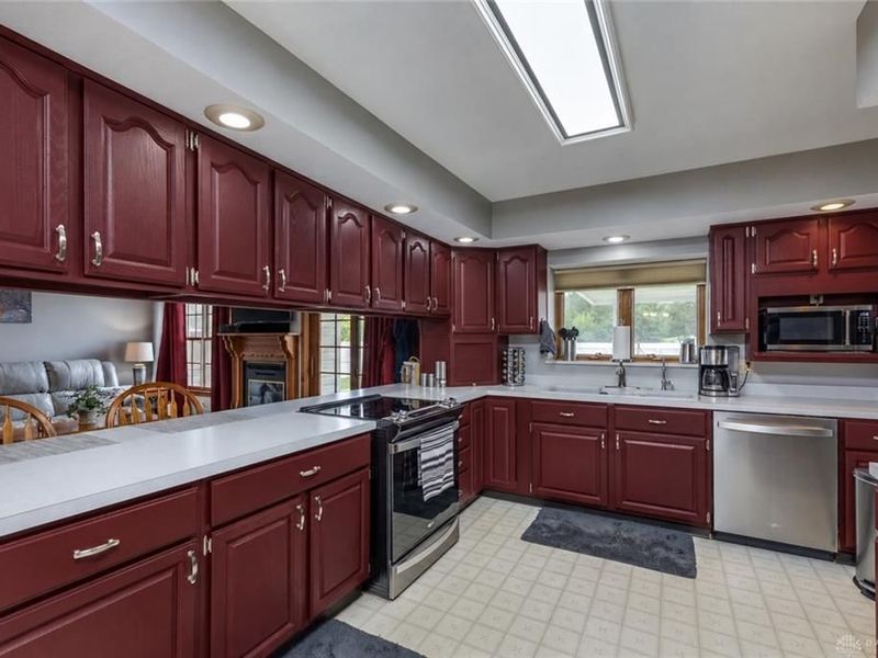 5373 Upper Valley Pike, Springfield, OH 45502 Photo 12