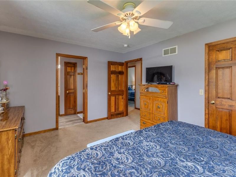 5373 Upper Valley Pike, Springfield, OH 45502 Photo 17