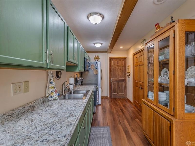 5373 Upper Valley Pike, Springfield, OH 45502 Photo 26