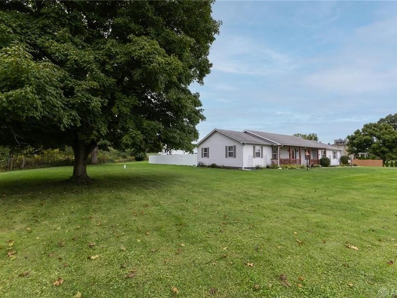 5373 Upper Valley Pike, Springfield, OH 45502 Photo 43