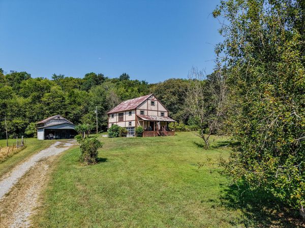 969 Old Elkton Pike , Fayetteville, TN 37334