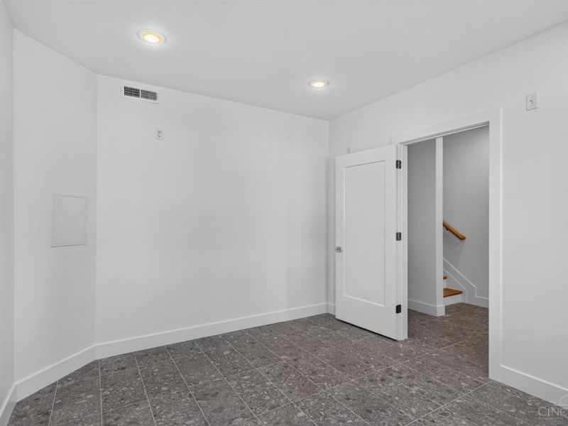 5764 Sanctuary Place, Cincinnati, OH 45230 Photo 8