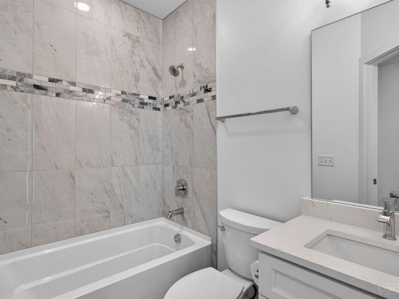 5764 Sanctuary Place, Cincinnati, OH 45230 Photo 9