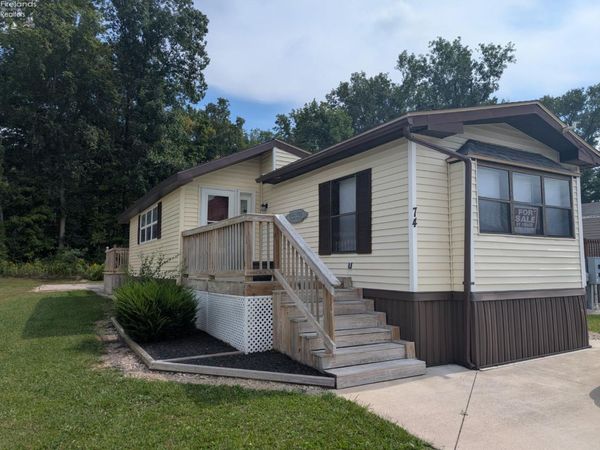 220 Maple Lane, Unit 74, Green Springs, OH 44836