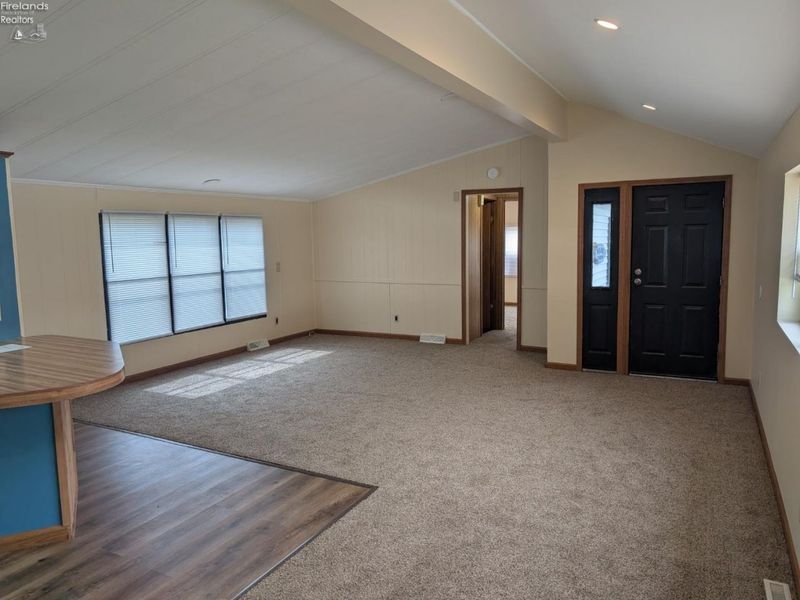 220 Maple Lane, Unit 74, Green Springs, OH 44836 Photo 5