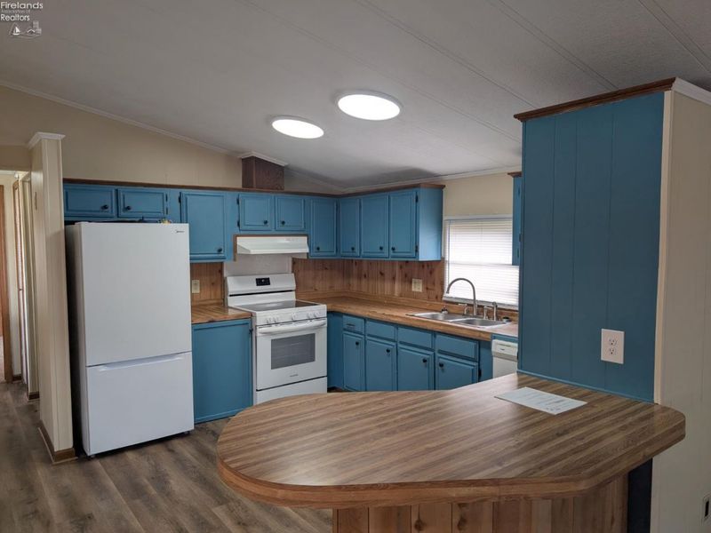 220 Maple Lane, Unit 74, Green Springs, OH 44836 Photo 8