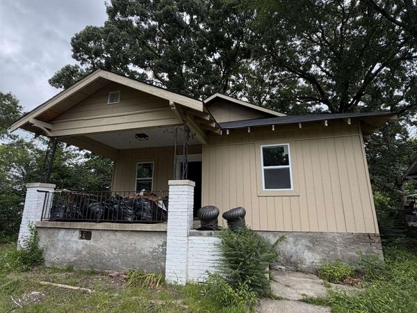 815 Dennison Street , Little Rock, AR 72202