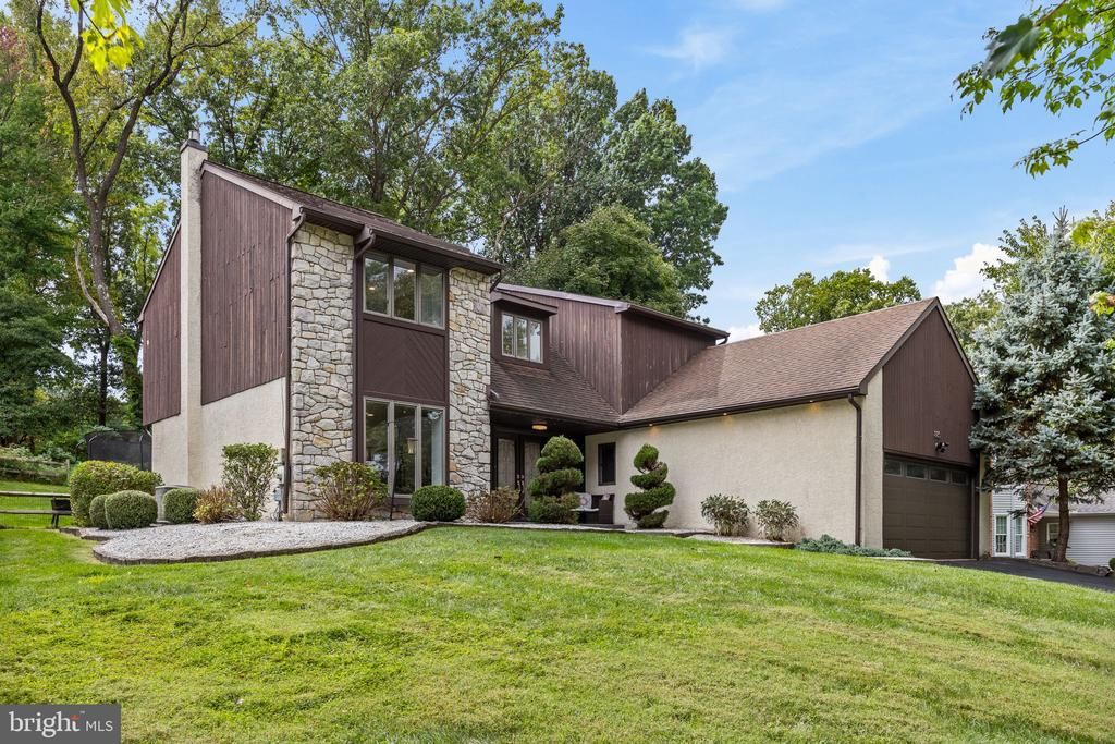 885 SPRING VIEW DRIVE , SOUTHAMPTON, PA 18966