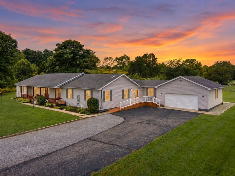 5373 Upper Valley Pike, Springfield, OH 45502 Photo 1